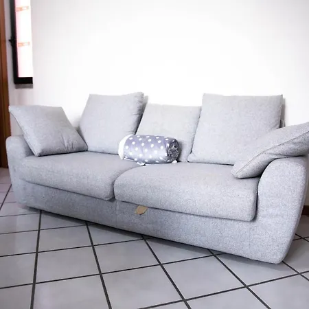 Palazzolo S/o Bilocale Con Box Apartamento *